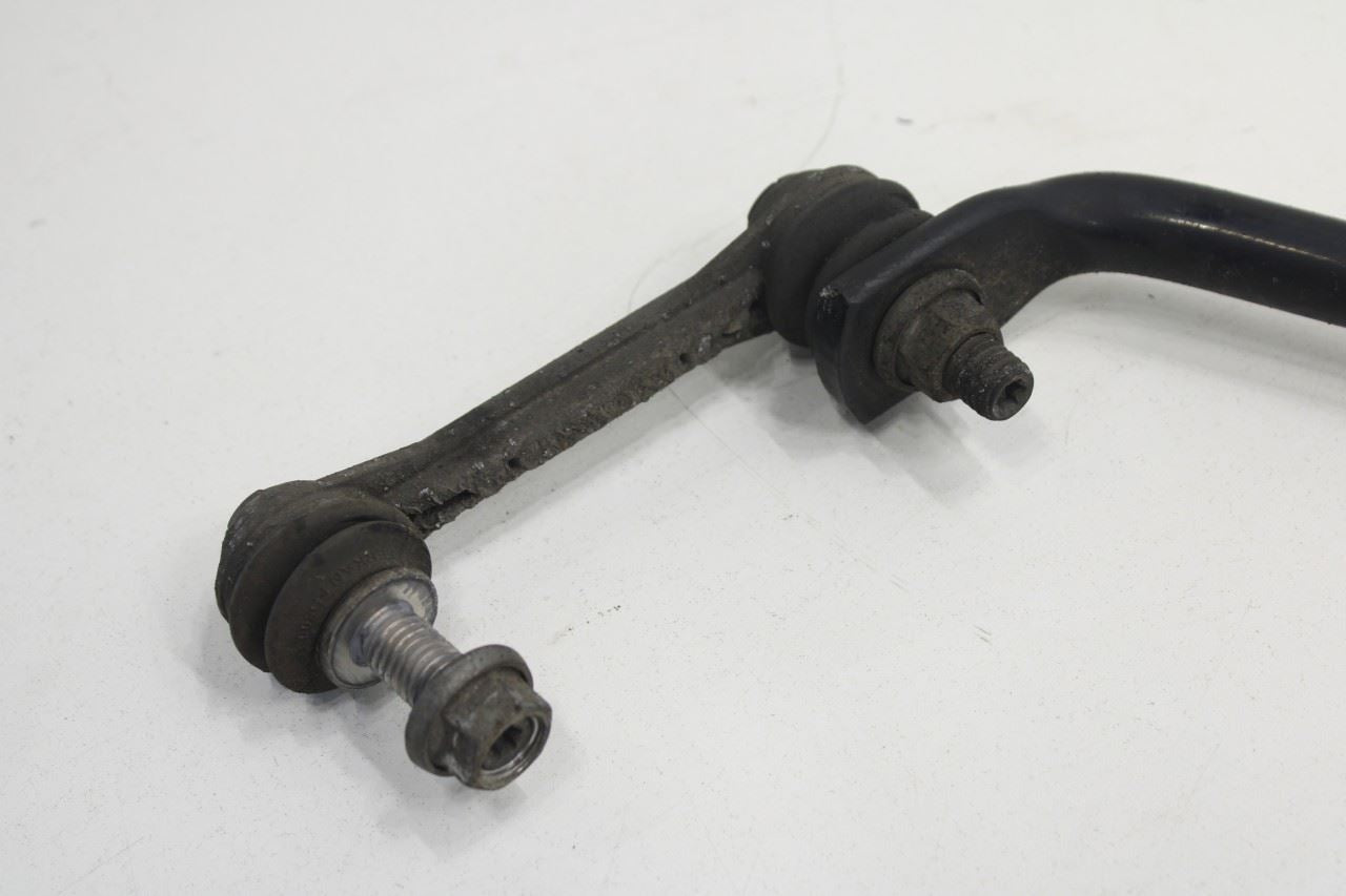 2017-19 Alfa Romeo Giulia Ti AWD 2.0L Rear Stabilizer Sway Anti-Roll Bar w/ Link - Alshned Auto Parts