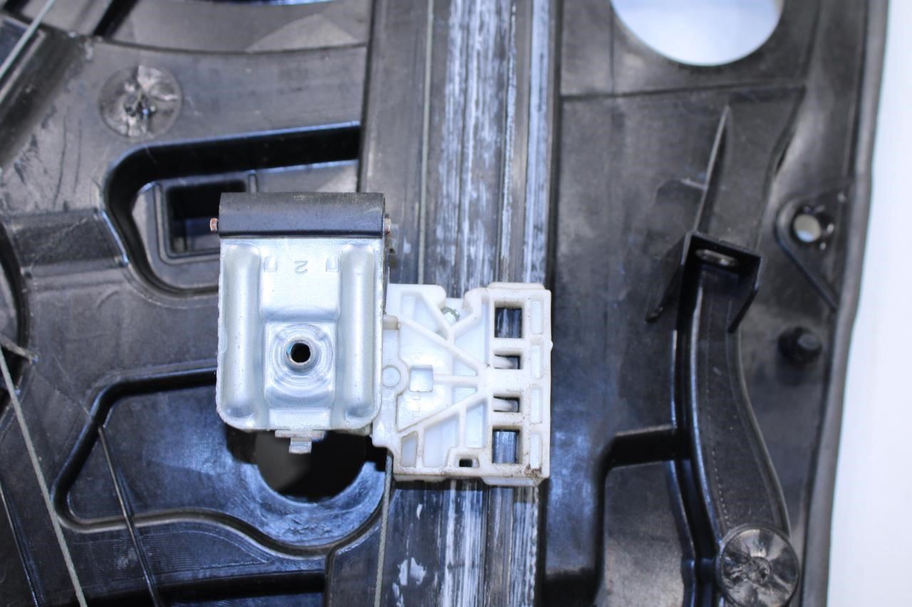 2015-21 Hyundai Tucson Value FR LH Door Window Regulator w/ Carrier 82471-D3011 - Alshned Auto Parts