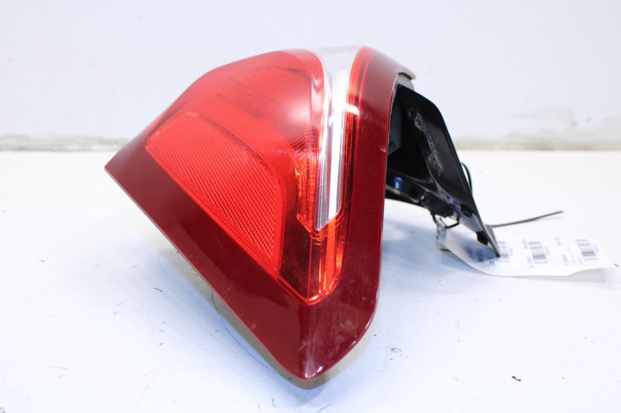 2018-2021 Chevrolet Equinox LT Rear Right Side Tail Light Lamp 84769836 OEM - Alshned Auto Parts