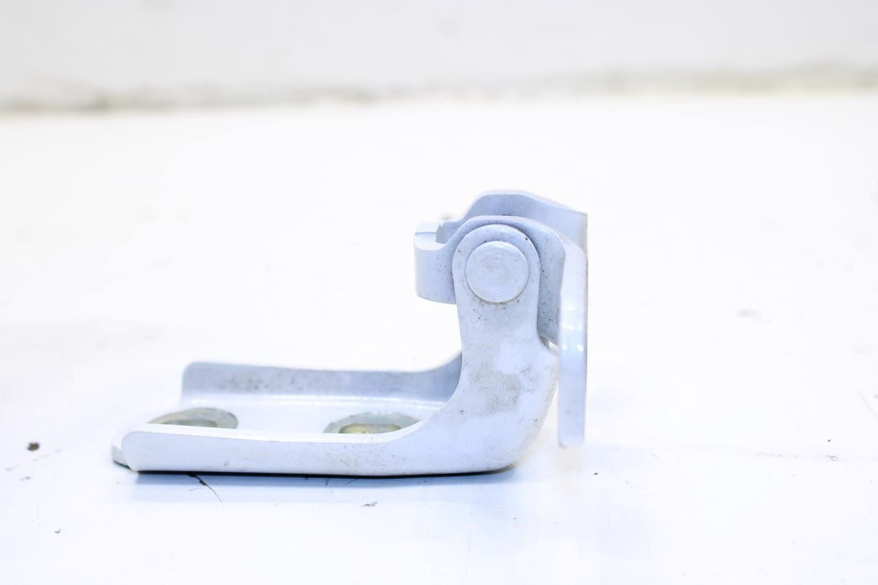 2019-24 Cadillac XT4 Premium Rear RH Door Hinge Upper and Lower Set 13590932 OEM - Alshned Auto Parts