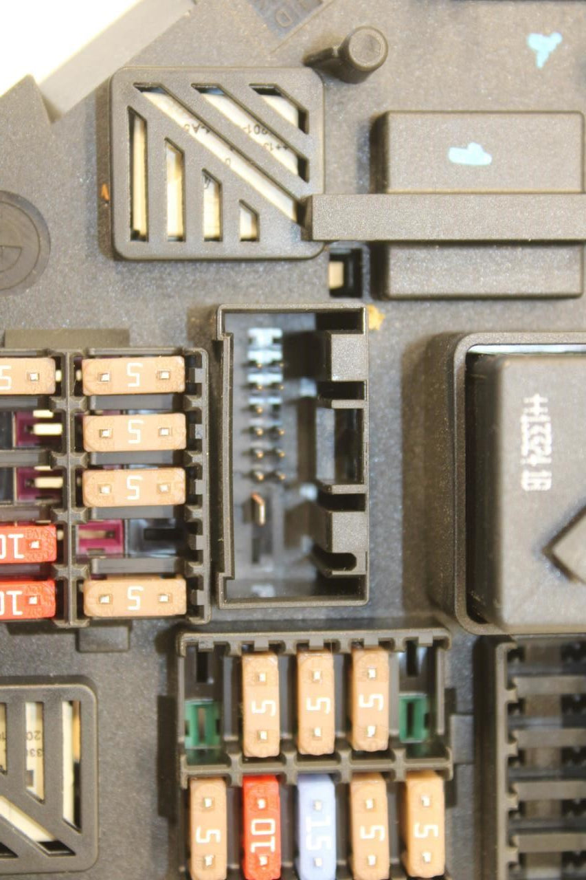 2010-15 BMW 750i xDrive Rear Trunk Power Distribution Fuse Relay Box 61149264924 - Alshned Auto Parts