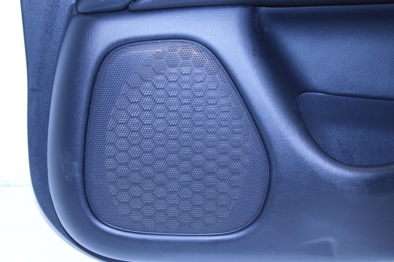 2017-2020 Nissan Pathfinder SV Front Right Door Trim Panel 809A0-9PM0A OEM *ReaD - Alshned Auto Parts
