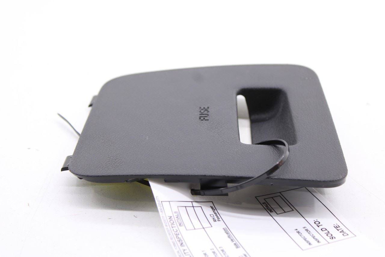 2019-2020 Hyundai Santa Fe SEL Dash Fuse Box Lid Cover Trim Panel 84753-S2000 - Alshned Auto Parts
