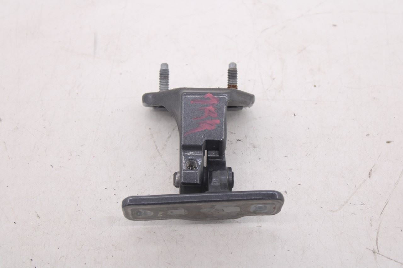 15-21 Mercedes-Benz C300 4Matic Rear Right Side Door Hinge Upper and Lower Pair14