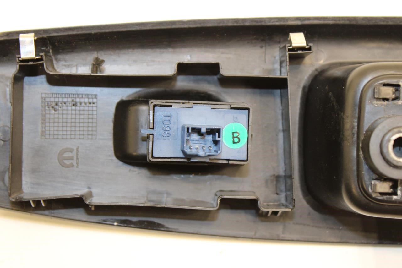 2015-2022 RAM Promaster City Front Right Side Power Window Switch 5XY76LXHAA OEM - Alshned Auto Parts