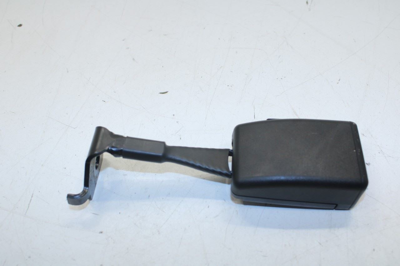 2017-21 Maserati Ghibli Rear RH and LH Side Center 2nd Row Seat Belt Buckle Set - Alshned Auto Parts