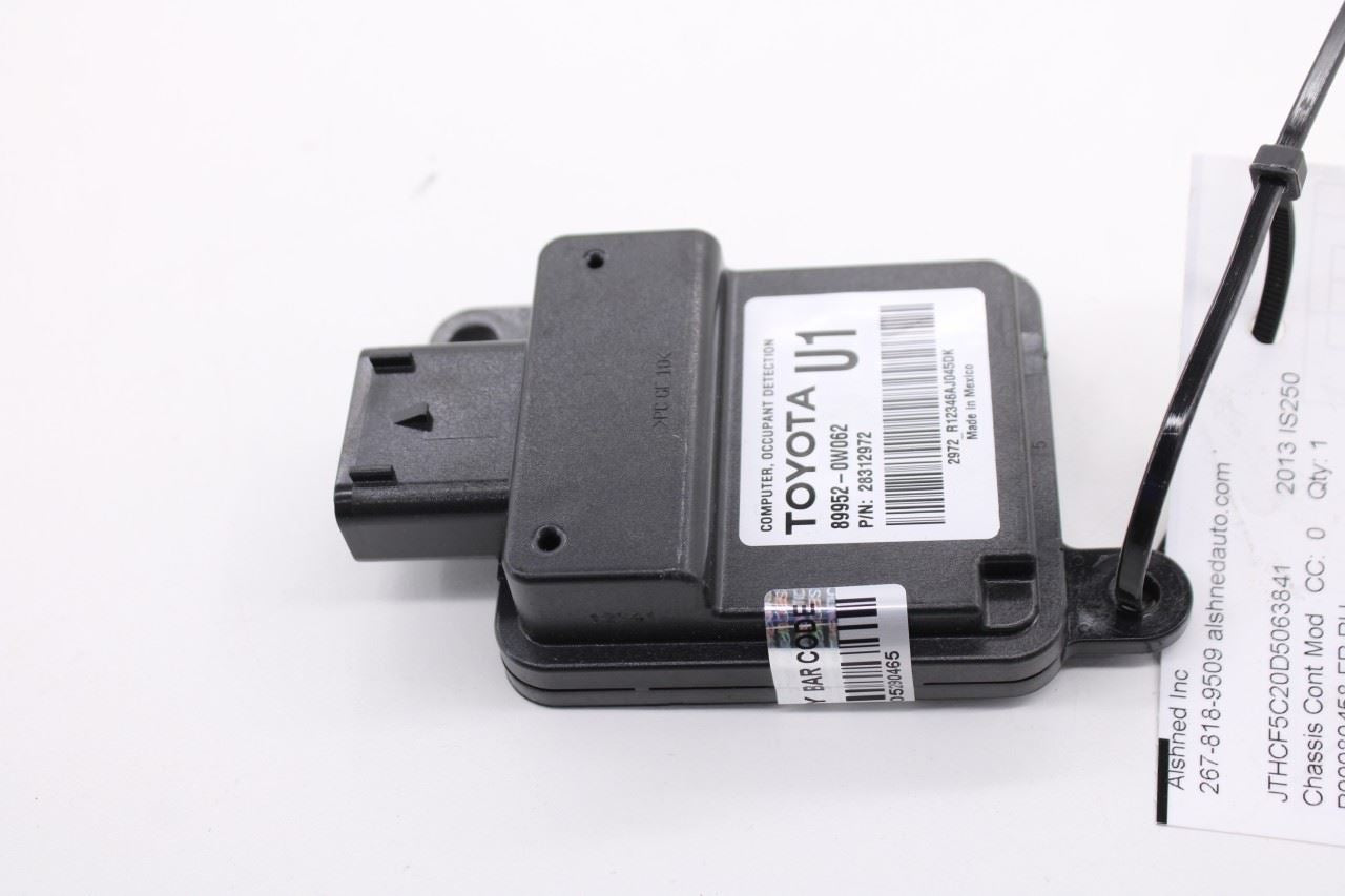 2006-2013 Lexus IS250 Front Right Side Seat Occupant Detection Sensor Module  3