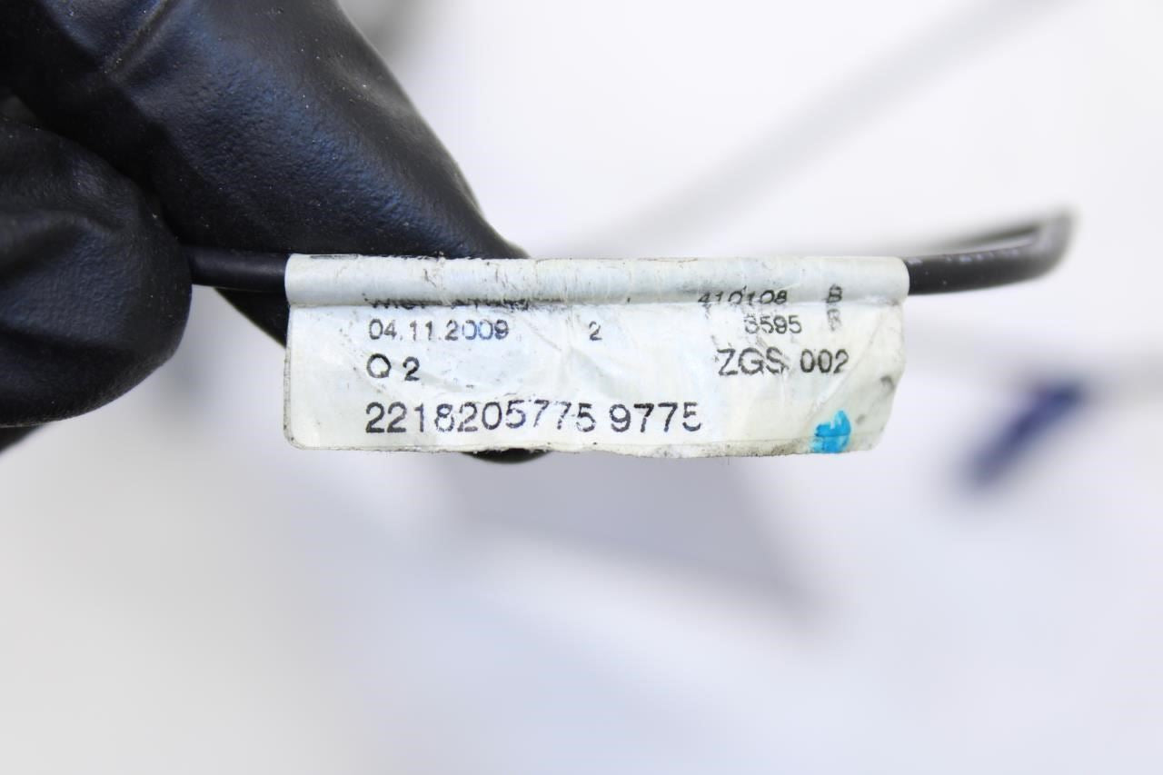 2007-2013 Mercedes-Benz S550 Exterior Shark Fin Antenna 221-820-57-75-9775 OEM - Alshned Auto Parts