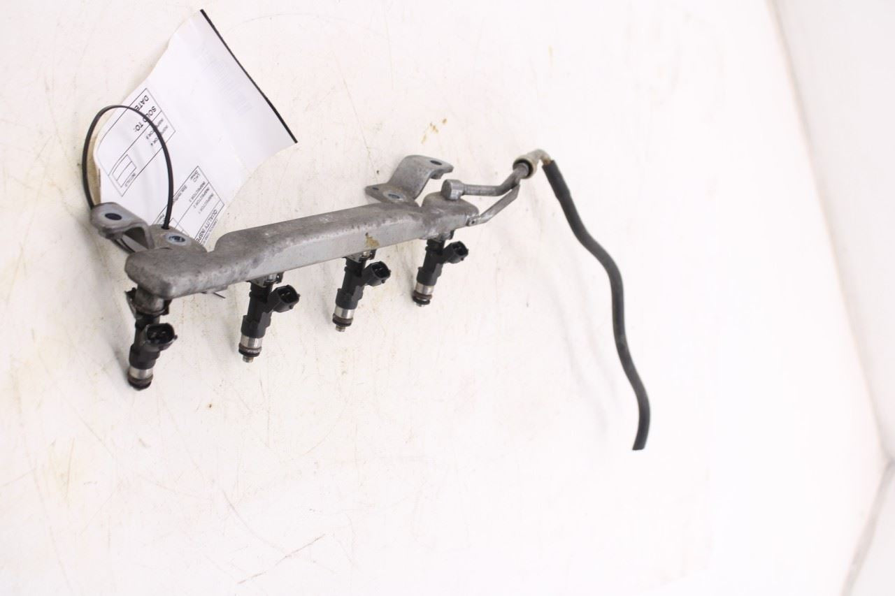 2013-2019 Nissan Sentra SV 1.8L Fuel Rail with Injectors 17520-3RC2A 16600-3RC0A11