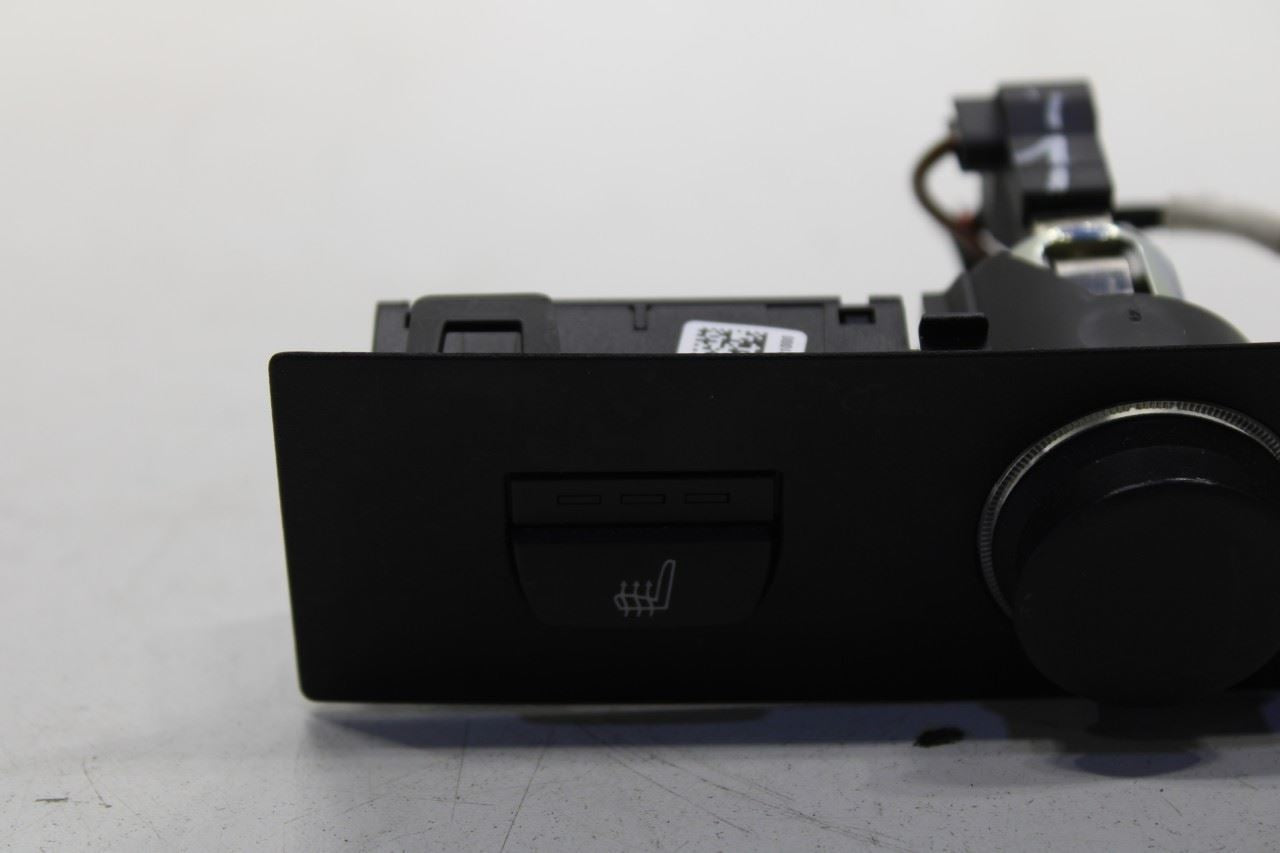 14-18 BMW X5 xDrive35i AWD Rear Center Console Heated RH and LH Seat Switch Knob - Alshned Auto Parts