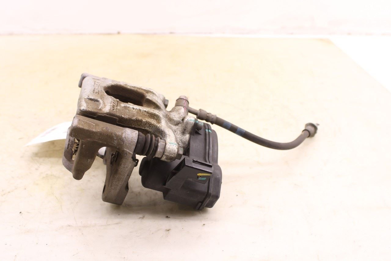 2019-2025 Infiniti QX50 LUXE Rear Right Side Brake Disc Caliper 44001-5NA1A OEM - Alshned Auto Parts