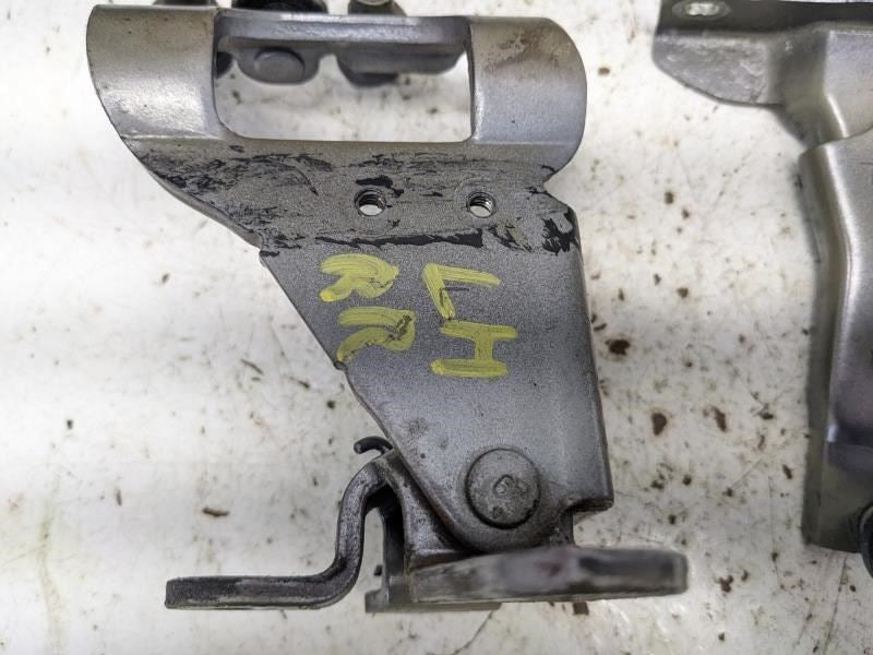 2011-2020 Toyota Sienna RR LH Side Sliding Door Roller Hinge Set 68360-08031 OEM - Alshned Auto Parts
