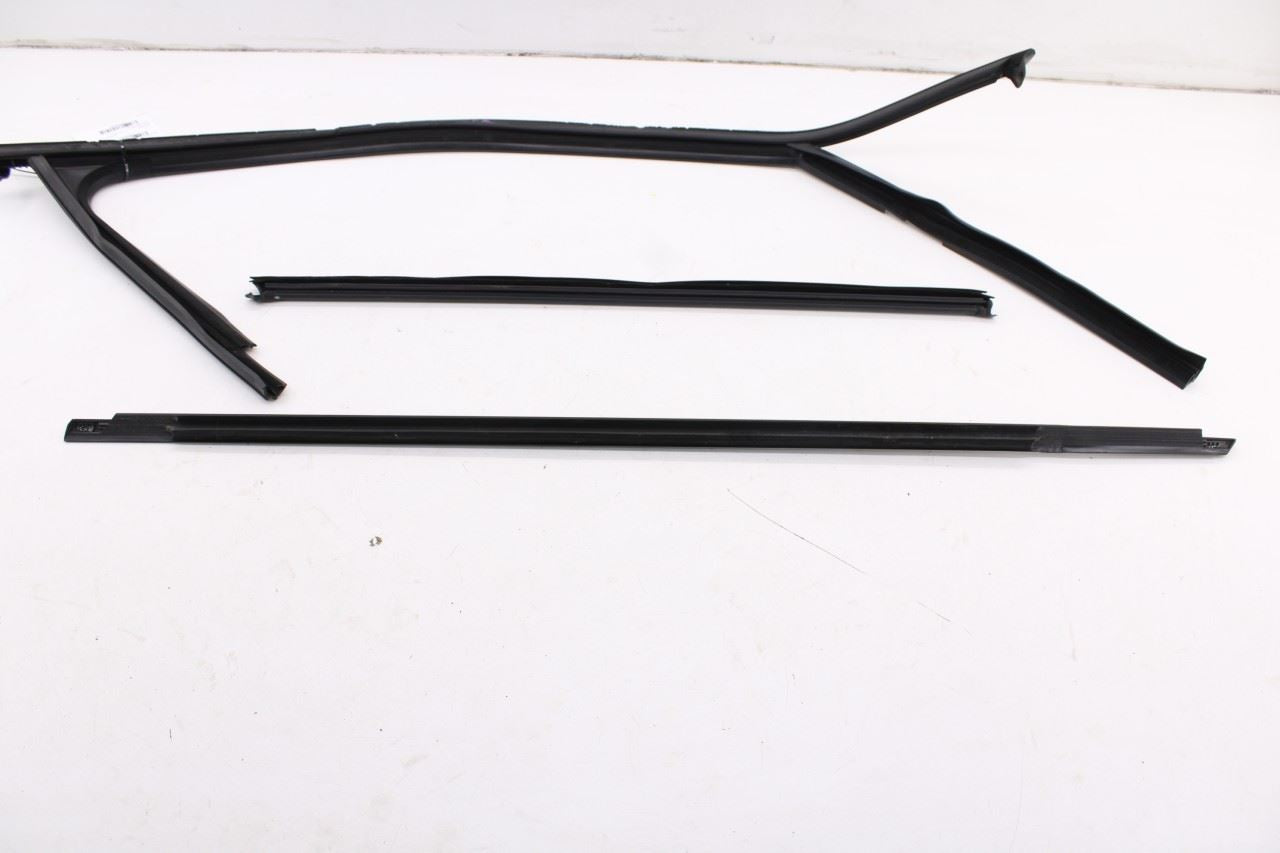 19-26 Volkswagen Jetta SE FR RH Door Run Channel w/ Belt Weatherstrip Set *ReaD* - Alshned Auto Parts