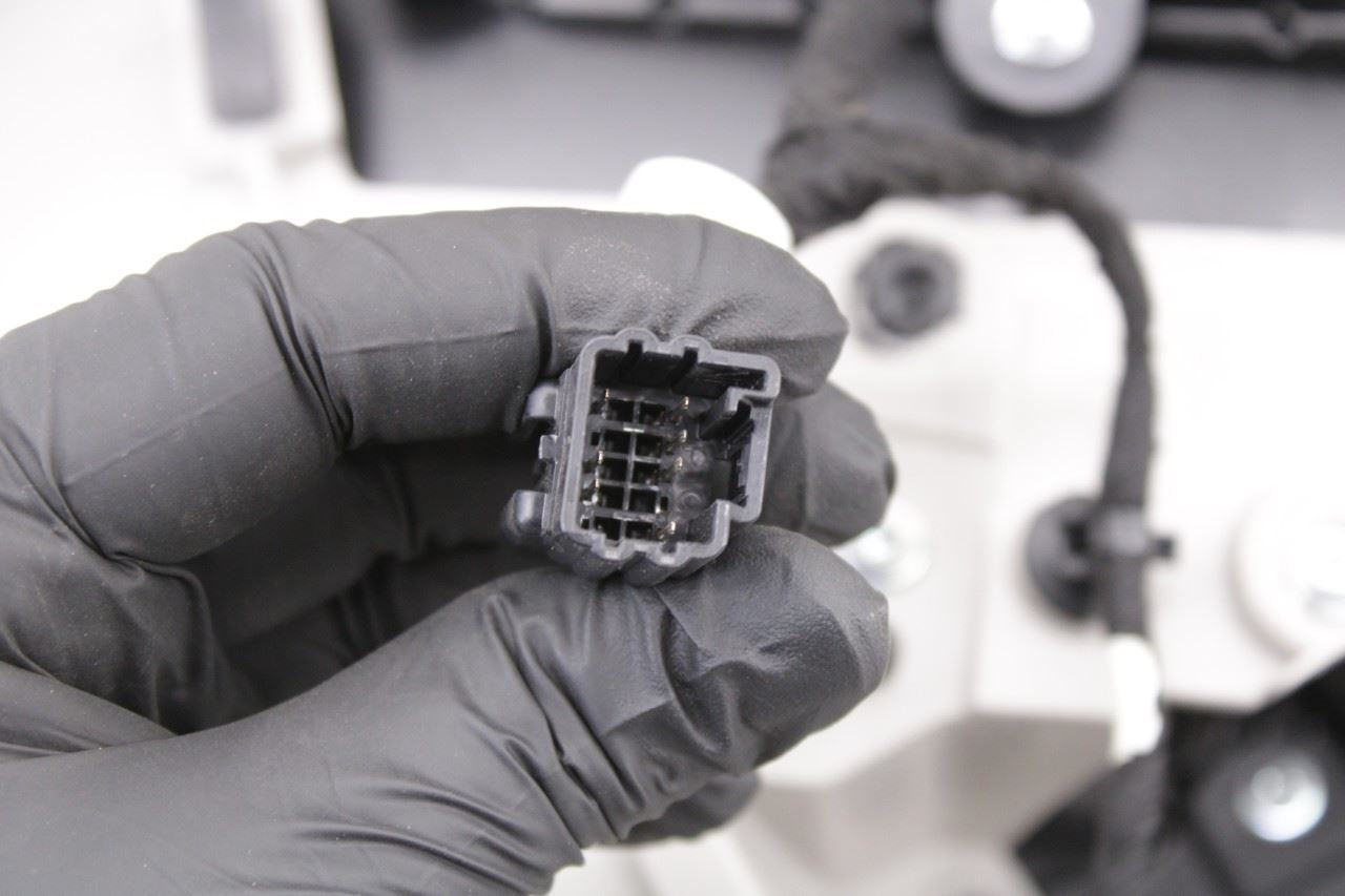 2017-2018 Chrysler Pacifica Limited Front Left Side Door Trim Panel 5SC702D2AF - Alshned Auto Parts