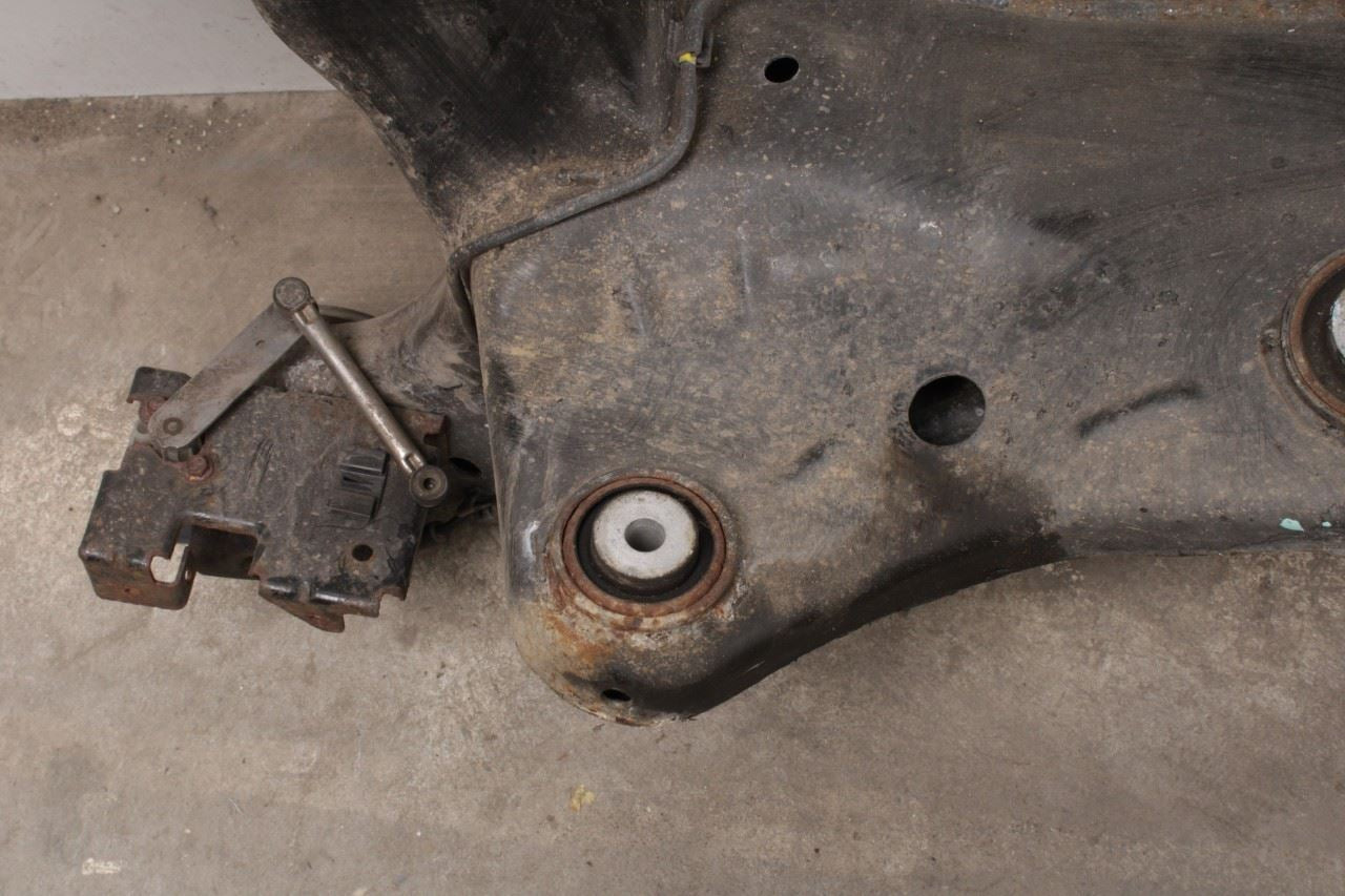 2014-2024 Maserati Ghibli S Q4 AWD Rear Crossmember Subframe 670007569 OEM - Alshned Auto Parts