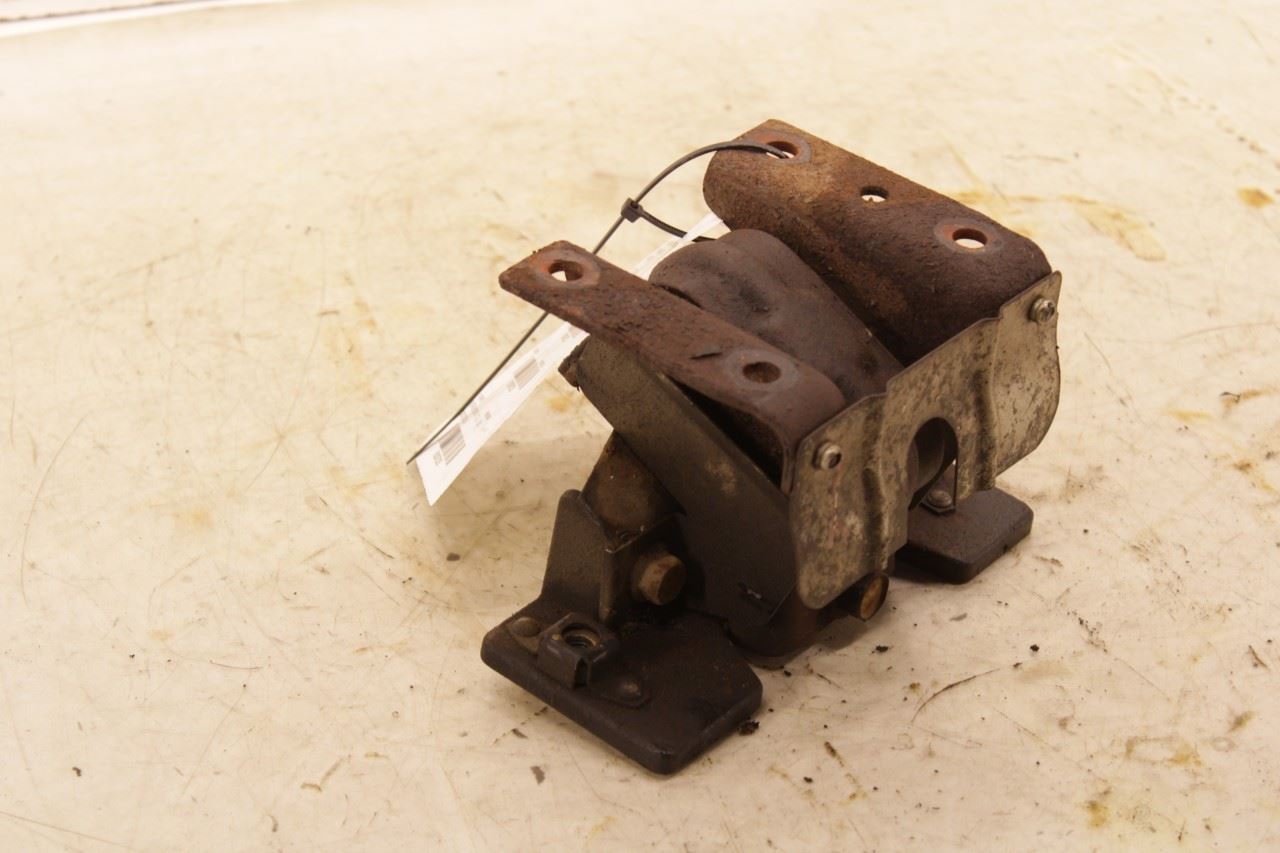 2012-2020 ISUZU NPR HD 6.0L Left Side Engine Motor Mount 8-98061-526-0 OEM - Alshned Auto Parts