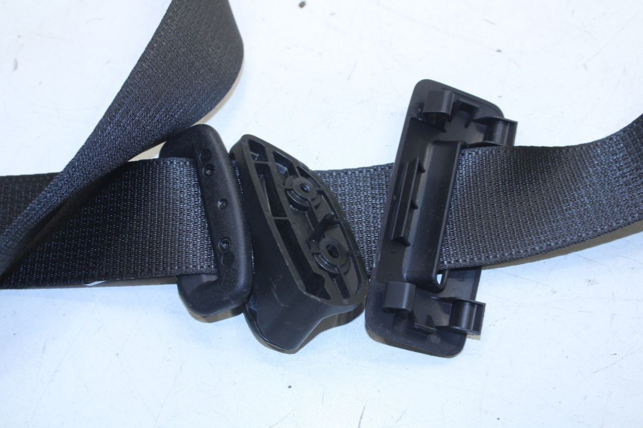 13-16 Lexus GS350 AWD Rear Center 2nd Row Seat Belt Retractor 73480-30291-C1 OEM - Alshned Auto Parts