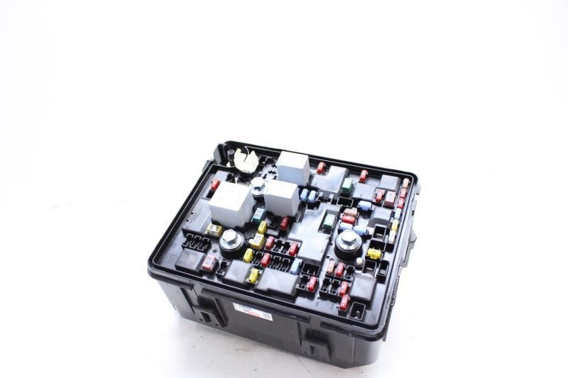 2024-2025 Chevrolet Trax Engine Bay Room Fuse Relay Junction Box 42887406 OEM - Alshned Auto Parts