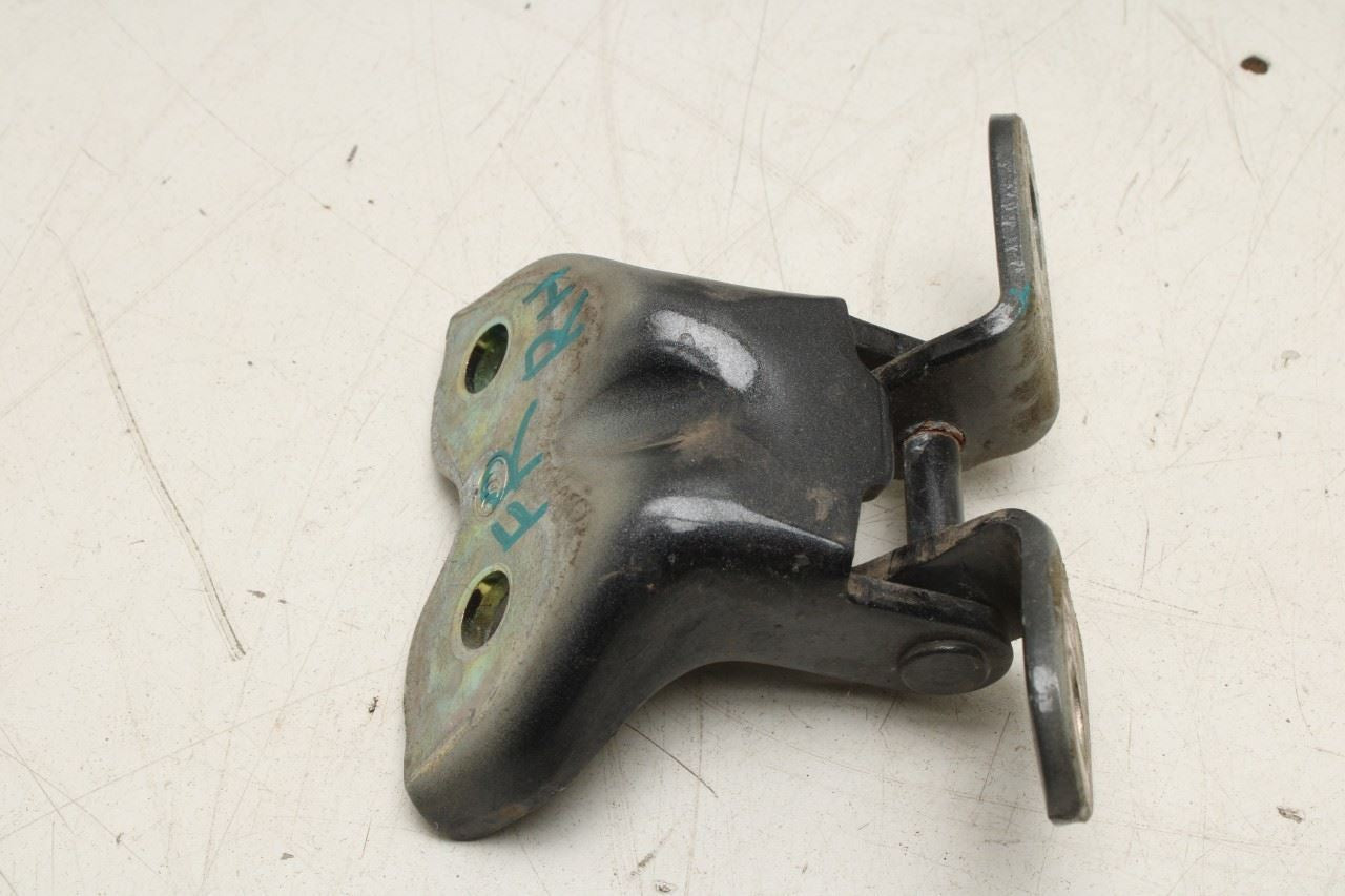 2019-24 KIA Forte LXS FR RH Door Hinge Upper and Lower Pair w/ Bolts 79320-2V000 - Alshned Auto Parts