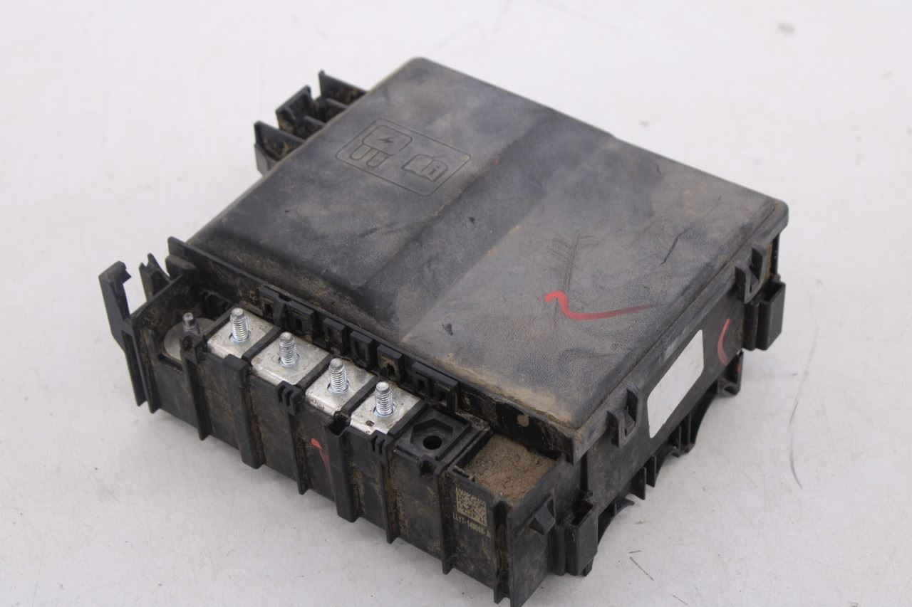 2020 Ford Expedition Max XLT 3.5L Engine Fuse Relay Junction Box LL1T-14D068-AC4