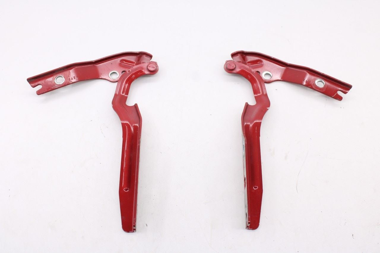 19-26 Volkswagen Jetta SE Front Right Passenger and Left Driver Side Hood Hinge0