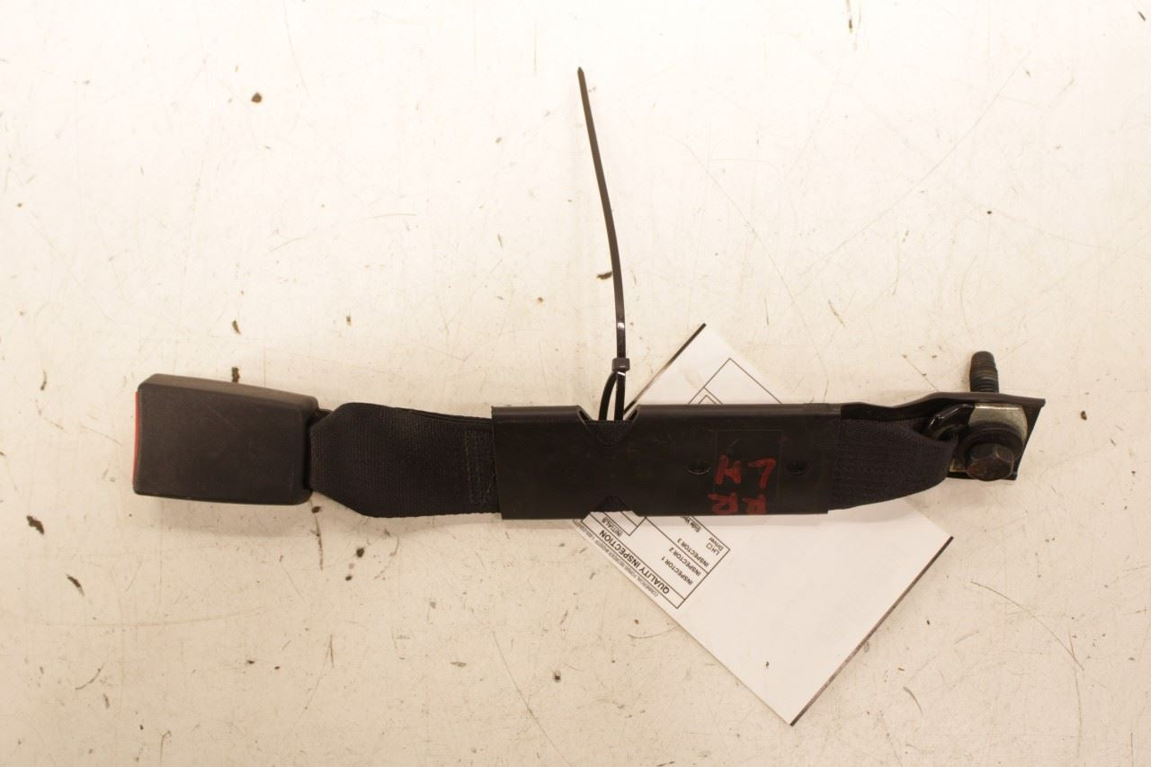13-18 Ram 2500 Tradesman Crew Cab Rear Driver Left Side 2nd Row Seat Belt Buckle - Alshned Auto Parts