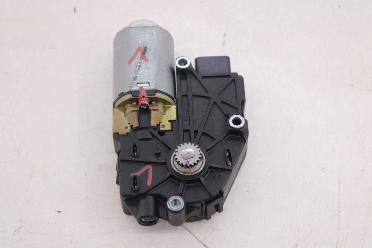 2020-22 Kia Sportage Nightfall Power Sliding Glass Sunroof Motor Set 81631D900119