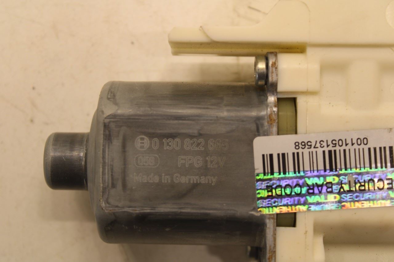 2015-2023 Jeep Renegade Sport Front Left Door Power Window Motor 68268743AA - Alshned Auto Parts