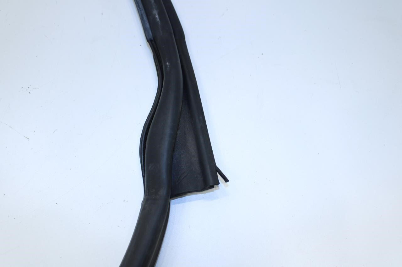 2007-2017 Jeep Wrangler Sahara Rear Right Door Body Weatherstrip 55395718AO OEM - Alshned Auto Parts