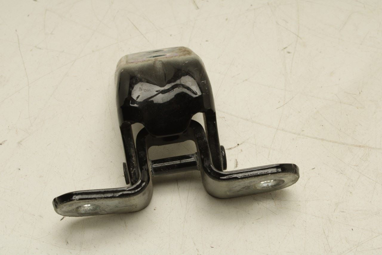 2023-25 Kia Sportage Hybrid EX Front Right Side Door Hinge Upper and Lower Pair - Alshned Auto Parts