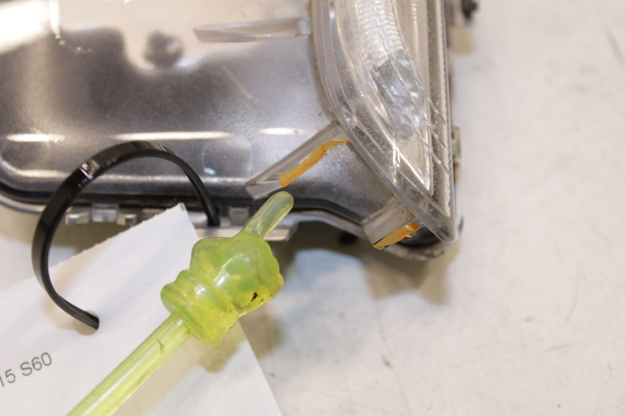 2015-16 Volvo S60 T5 Premier Front Left Side Turn Light Daytime Run Lamp *ReaD* - Alshned Auto Parts