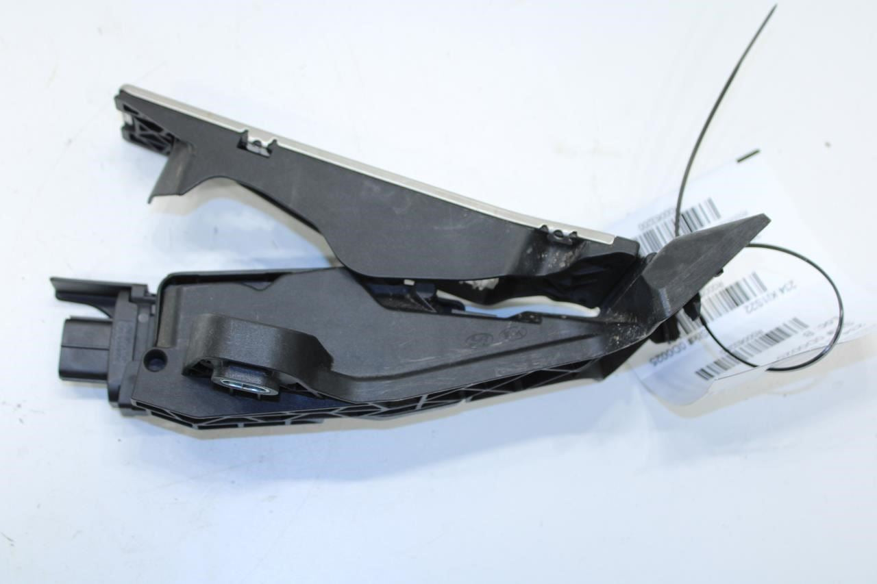 18-23 Kia Stinger GT1 3.3L Accelerator Throttle Gas Pedal Sensor 32700C5130 OEM - Alshned Auto Parts
