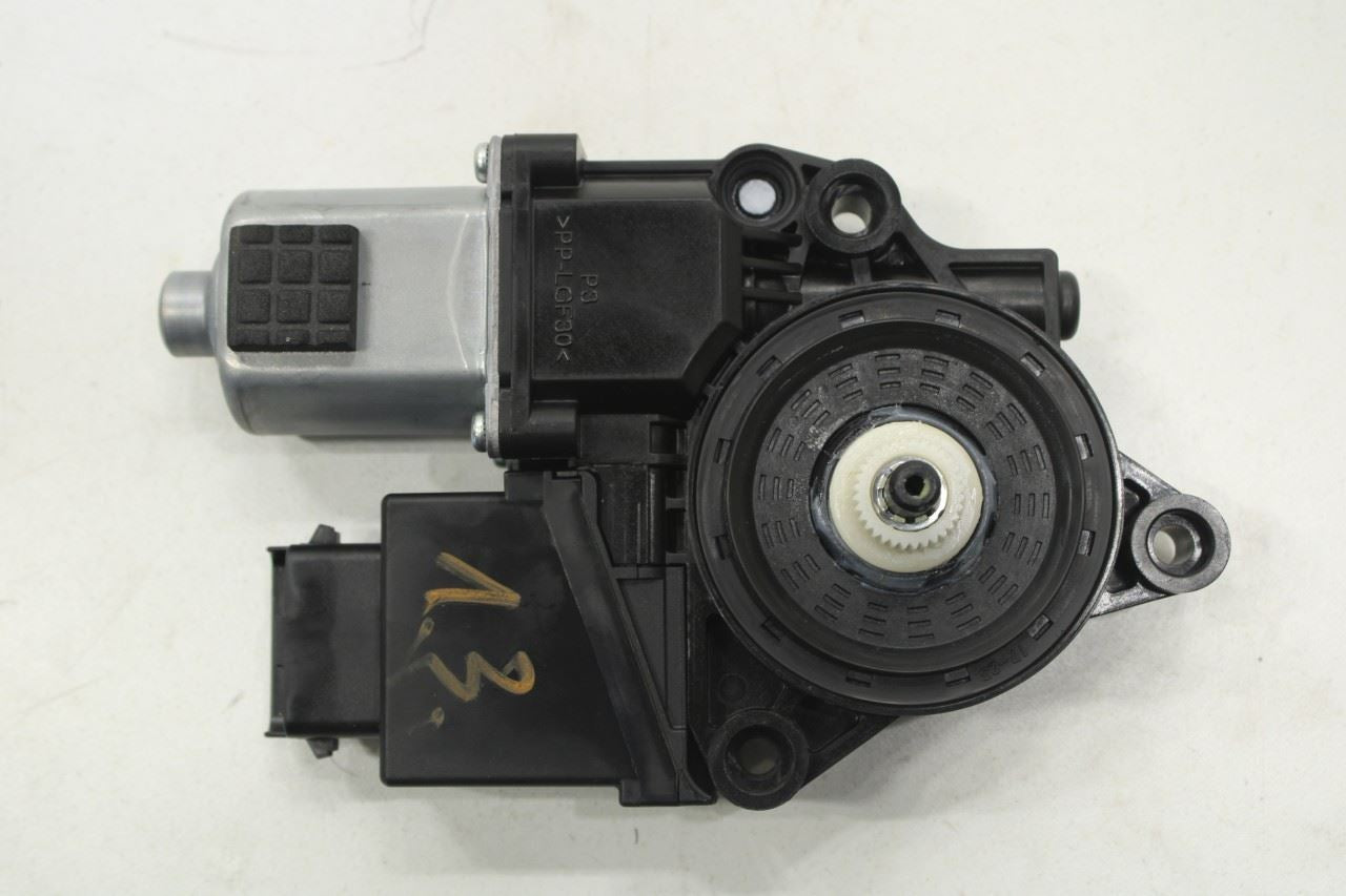 2019-2020 KIA Sorento LX Rear Left Door Power Window Motor 83450-C5220 OEM - Alshned Auto Parts