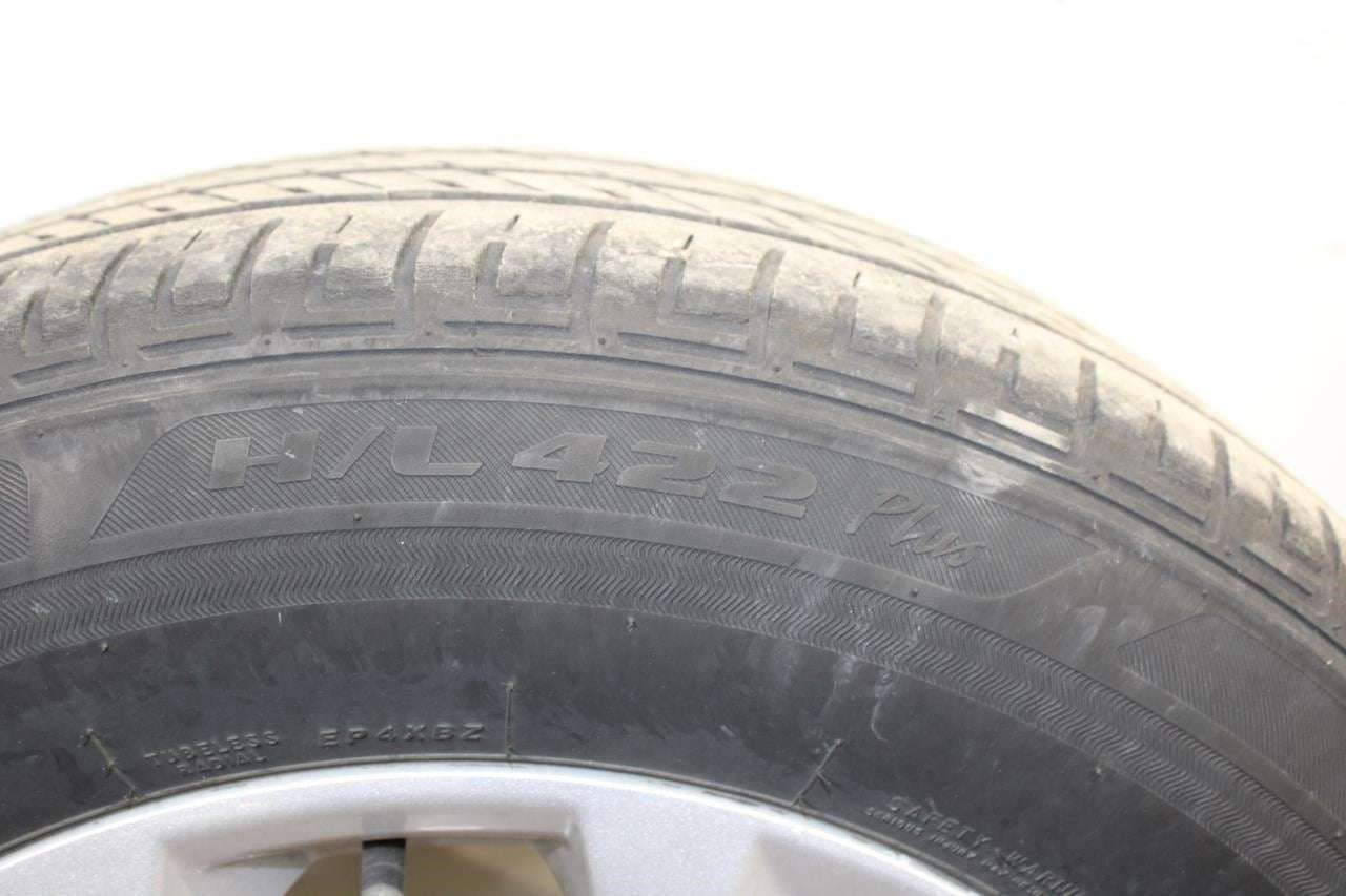2018-2021 Chevrolet Equinox LT Wheel Tire 3xBridgestone 1xStarfire 225/65R17 - Alshned Auto Parts