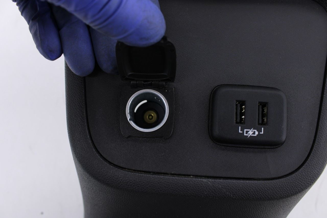 2018-2024 Chevrolet Equinox LT Rear Center Console End Cap Back Panel 841290843