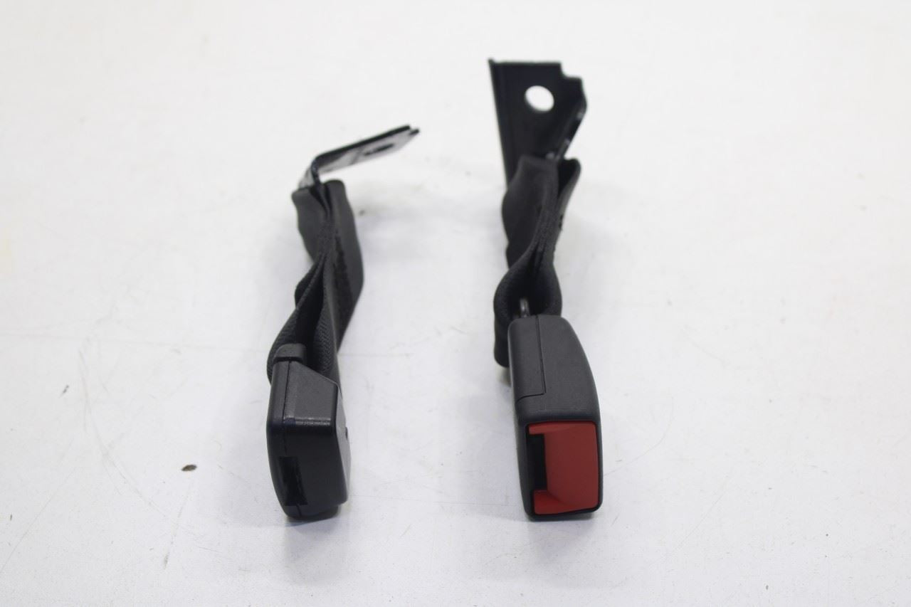 17-19 Alfa Romeo Giulia Rear RH and LH Center 2nd Row Seat Belt Buckle Set of 4 - Alshned Auto Parts