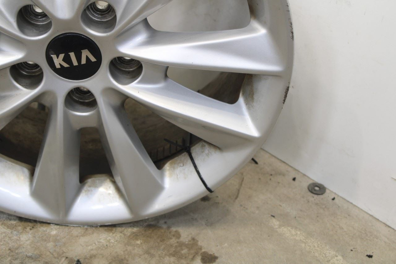 2019-2020 Kia Sorento LX Aluminum Wheel R17x7.0J 10 Spoke 52910-C5510 OEM - Alshned Auto Parts