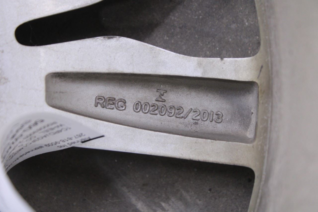 14-16 Dodge Durango SXT Aluminum Wheel R18x8.0J 10 Spoke Set of 4 1XC16GSAAA OEM20