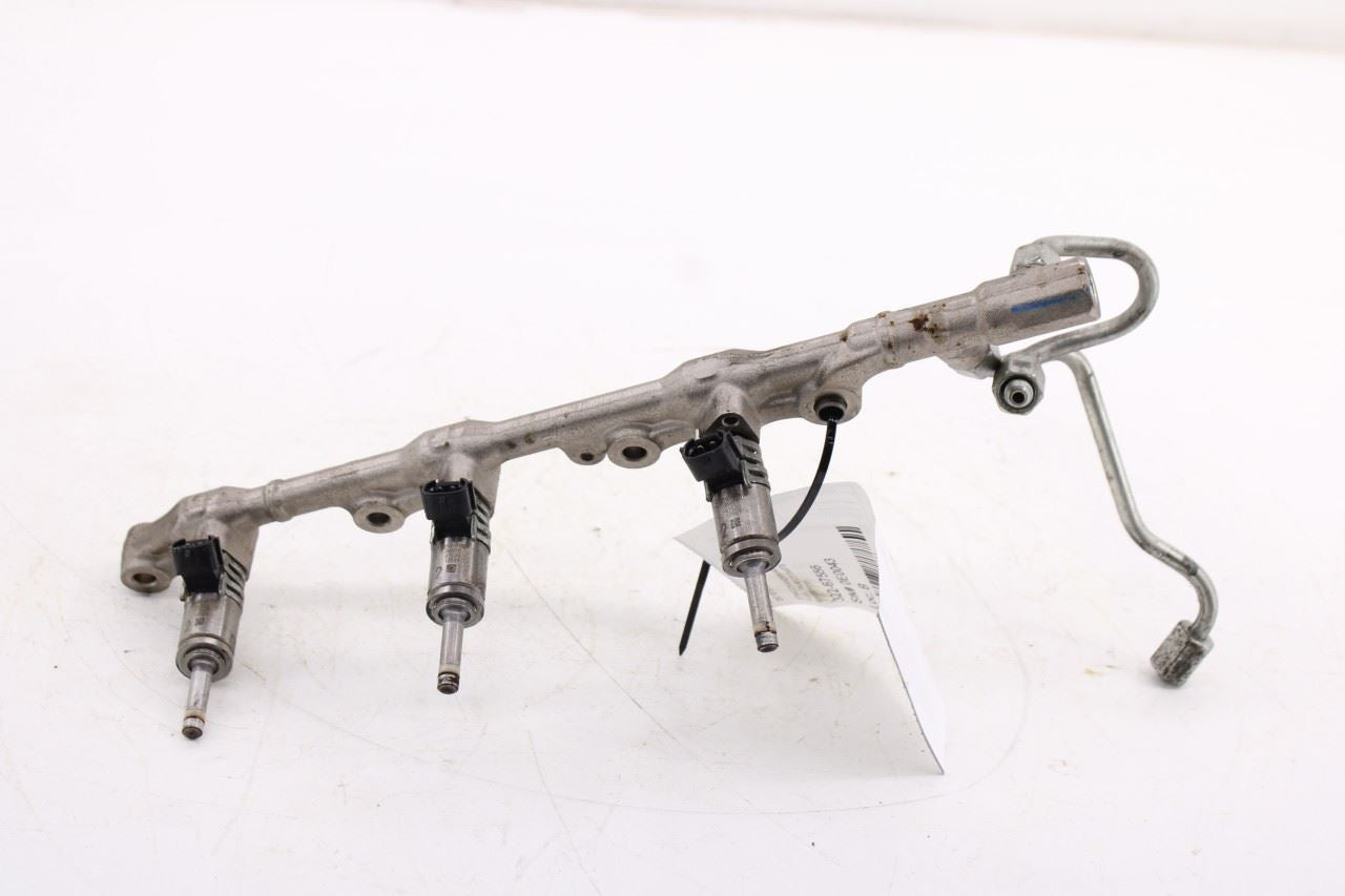 2015-2023 Toyota Tacoma SR5 Double Cab 3.5L Right Side Lower Fuel Delivery Rail9
