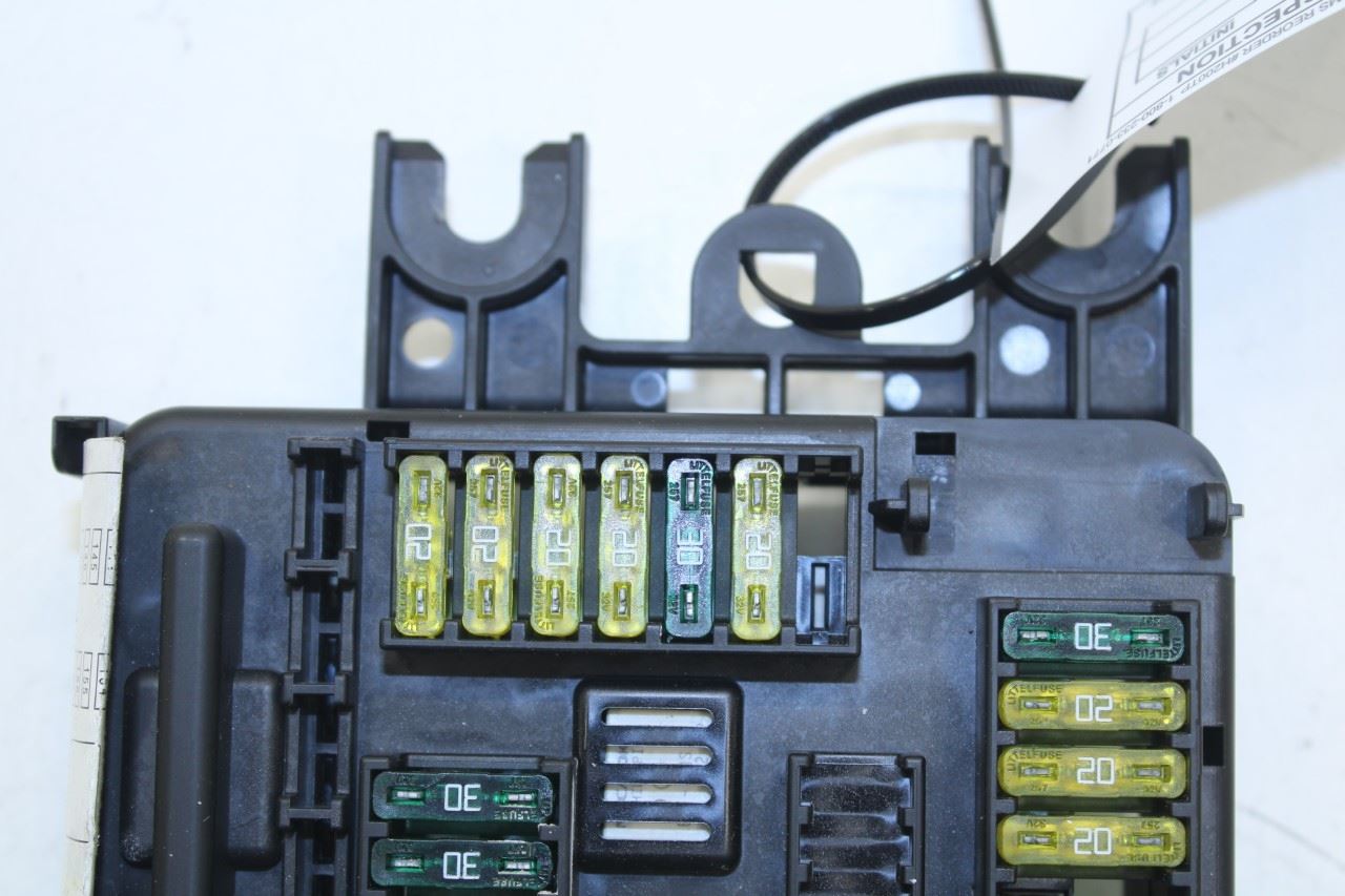 2013-2016 BMW 328i xDrive SULEV 2.0L AWD Rear Power Distribution Fuse Relay Box - Alshned Auto Parts