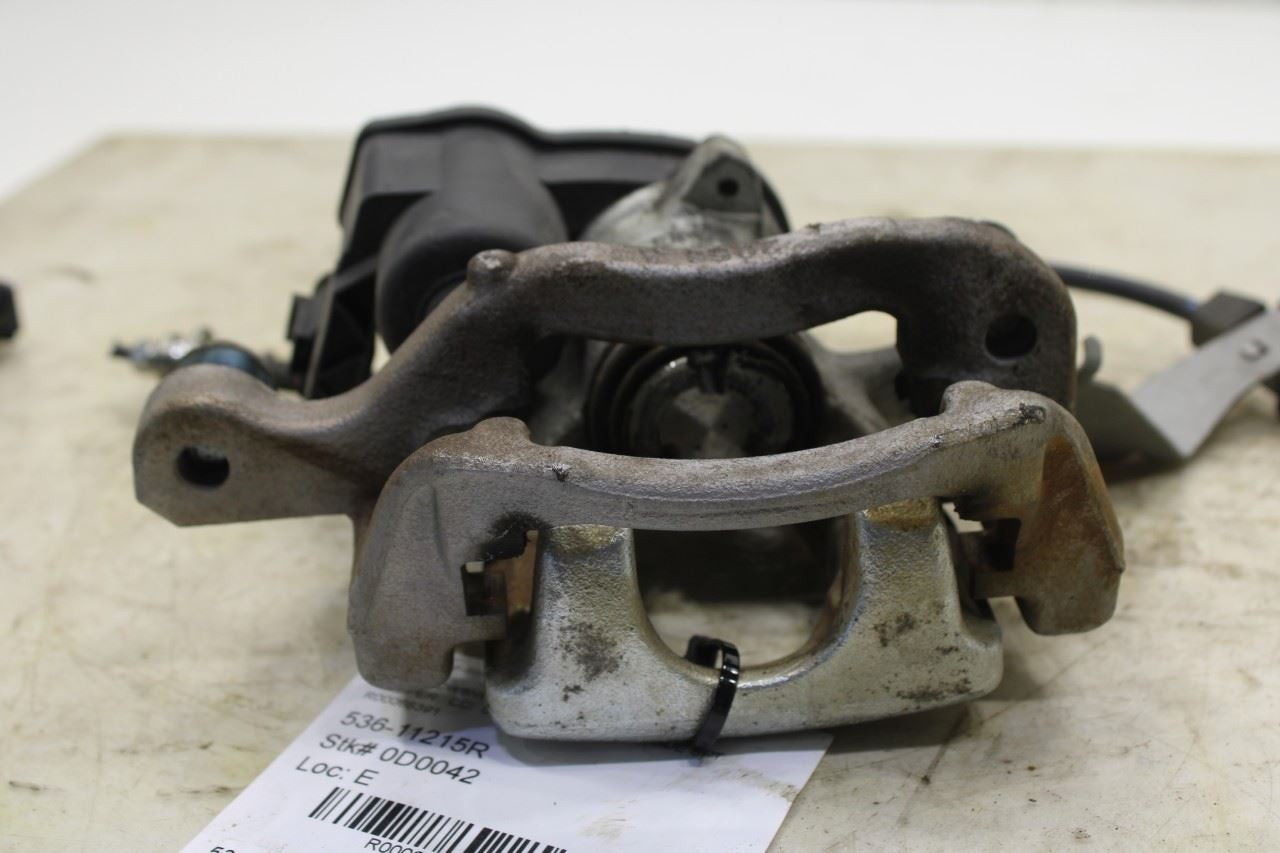 2021-22 Nissan Rogue Sport SL AWD Rear Right Side Brake Disc Caliper 44001-4CA2A - Alshned Auto Parts