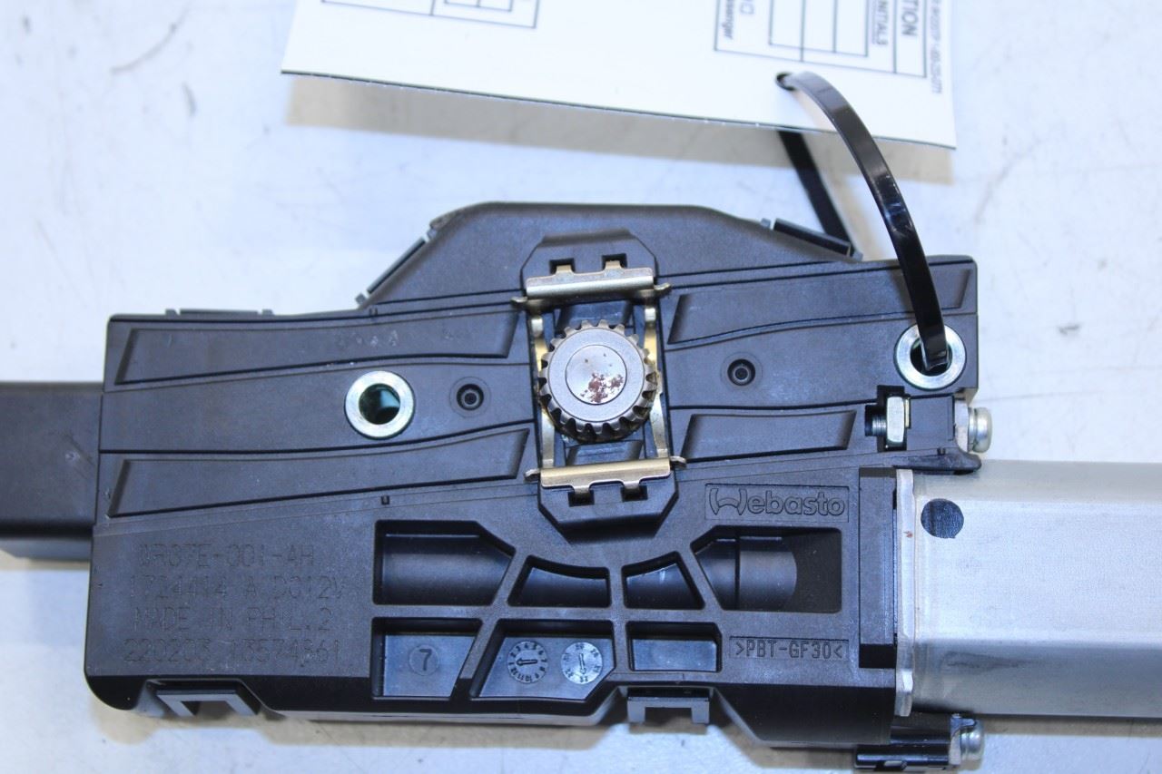 2021-2023 Hyundai Elantra SEL Roof Sunroof Power Motor 81631-F2700 OEM - Alshned Auto Parts