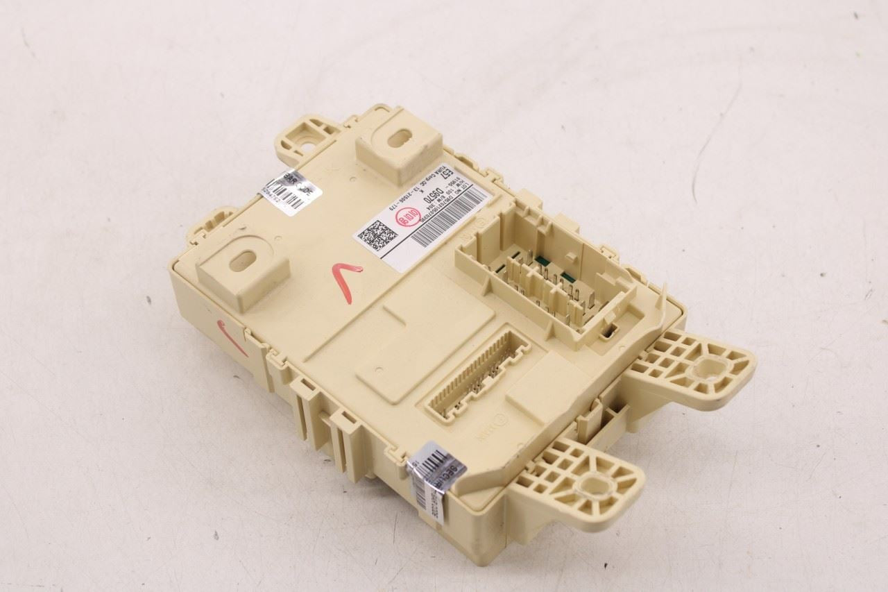 20-22 Kia Sportage Nightfall 2.4L FWD Instrument Panel Fuse Relay Junction Block2