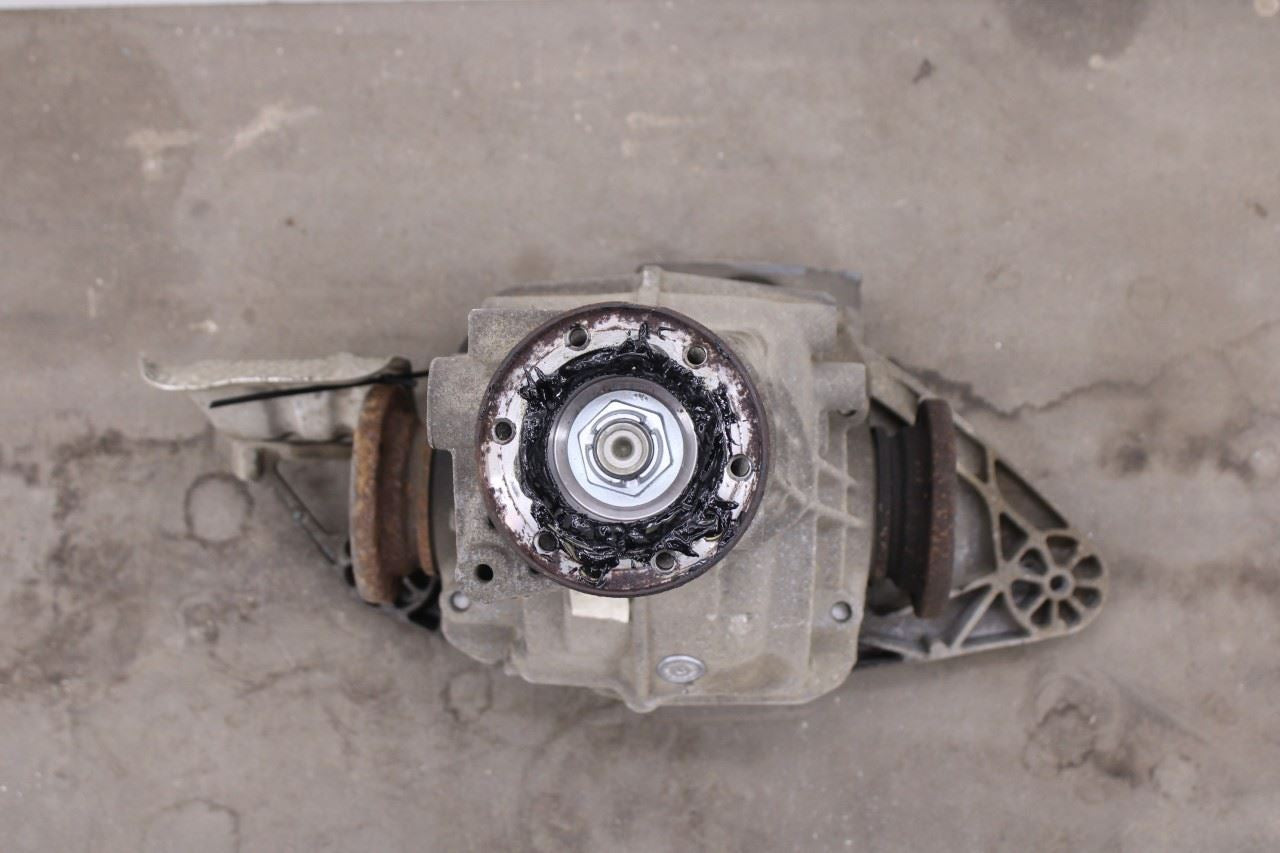 2009-2020 Audi Q5 Premium AWD Rear Axle Differential Carrier Opt KHR 0BD500043G5