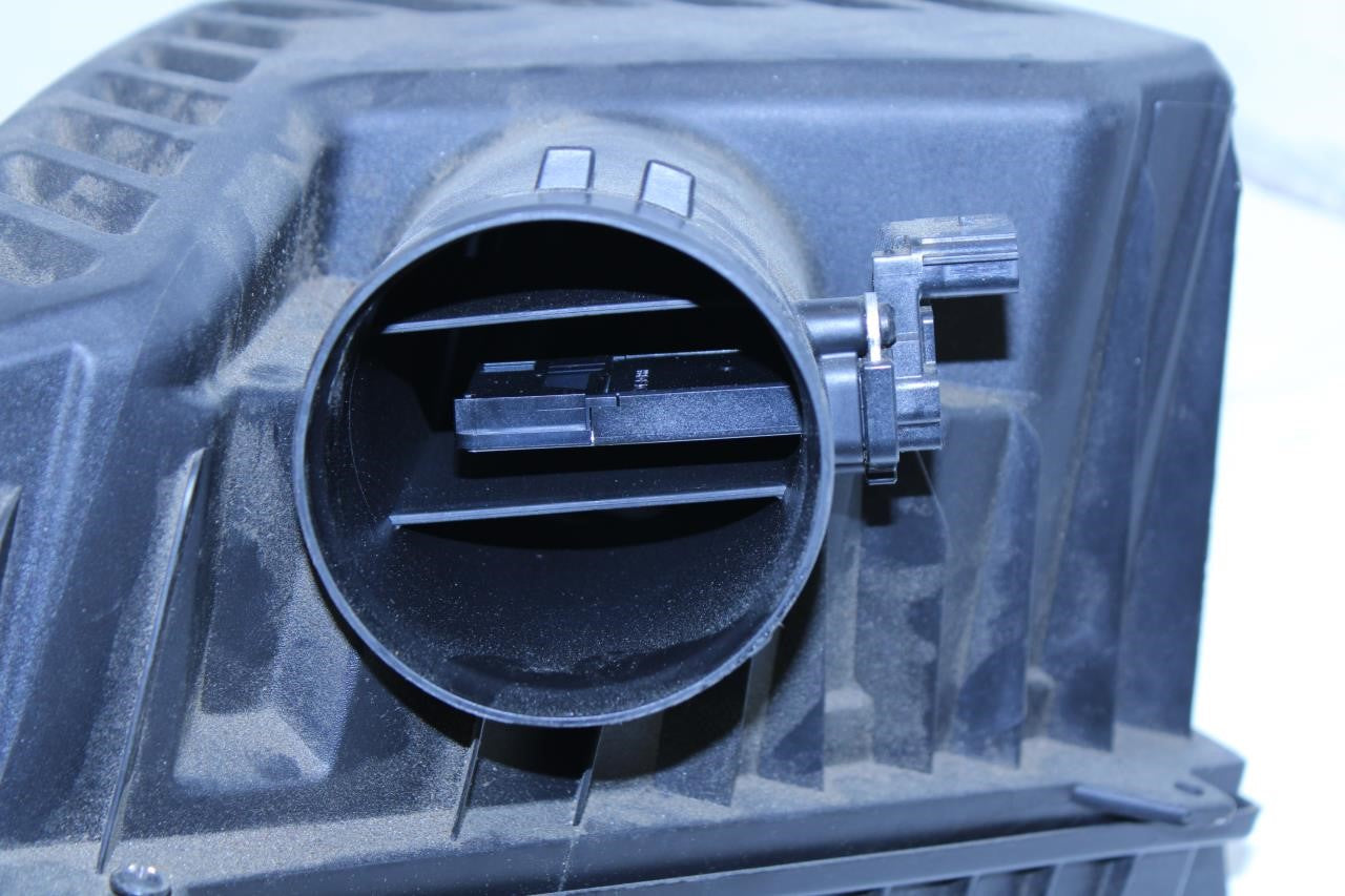 17-23 GMC Acadia SLT-1 3.6L Air Intake Cleaner w/ Mass Air Flow Sensor 85135947 - Alshned Auto Parts