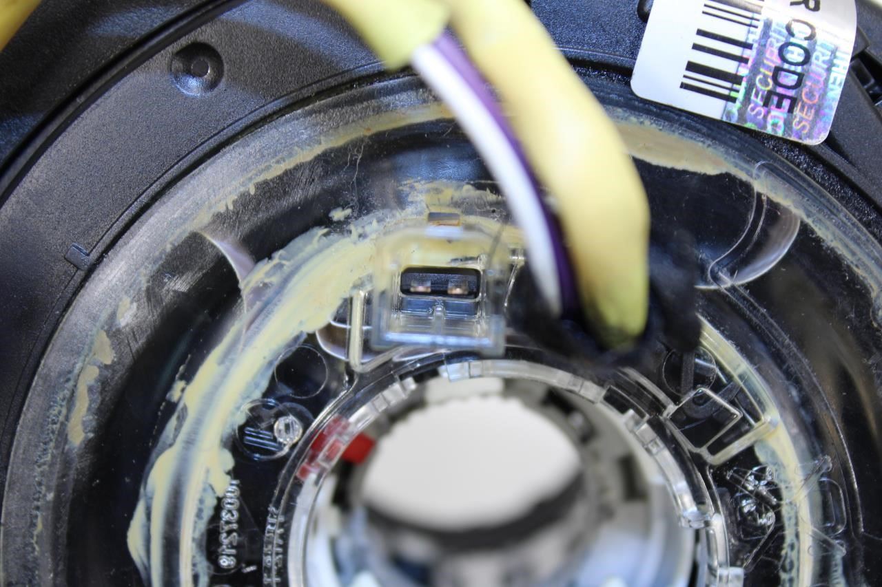 2014-15 Jeep Grand Cherokee Steering Column Turn Signal Wiper Switch 1NJ75DX9AC - Alshned Auto Parts