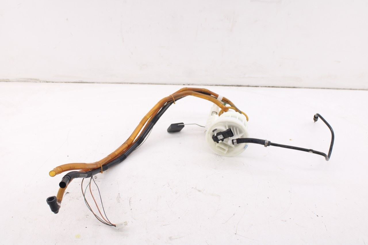 2003-2006 Mercedes-Benz E500 5.0L In Tank Left Secondary Fuel Pump 21147015410