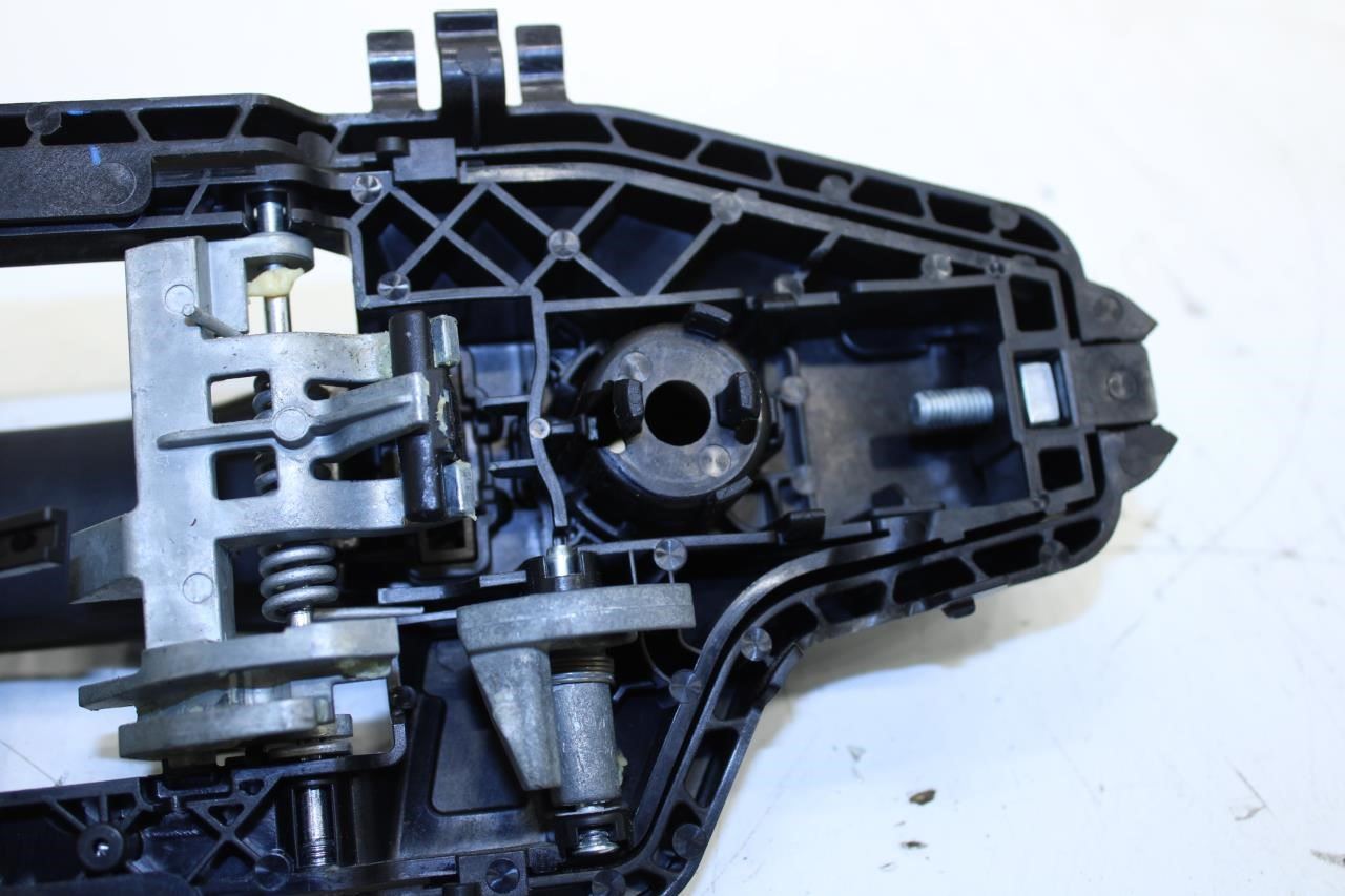2020-25 Ford Explorer 3.3L Front Right Door Exterior Handle LB5B-S219A64-CZ OEM - Alshned Auto Parts