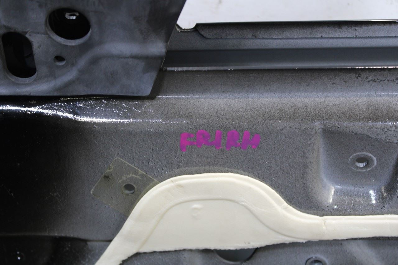 2014-2020 Maserati Ghibli Front Right Passenger Door Shell Panel 673007995 OEM - Alshned Auto Parts