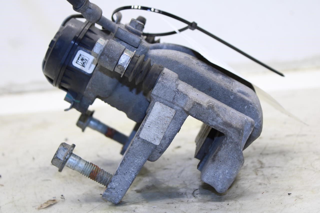 2019-2025 Cadillac XT4 Premium Rear Right Side Brake Disc Caliper 13517686 OEM - Alshned Auto Parts